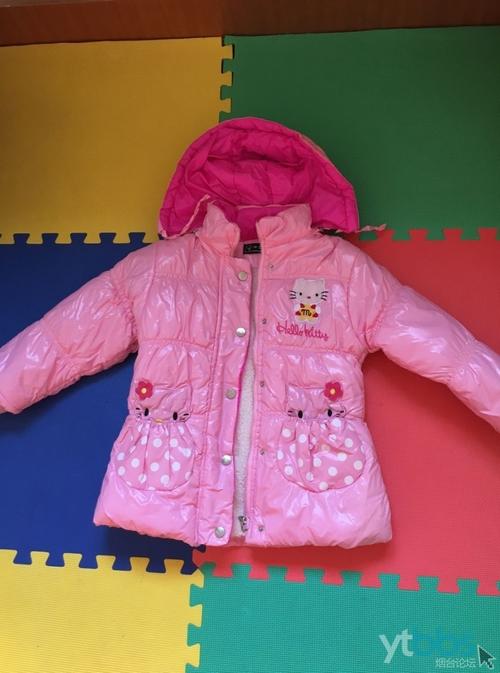 童装鞋帽背带妈咪包出几件羽绒服和棉衣